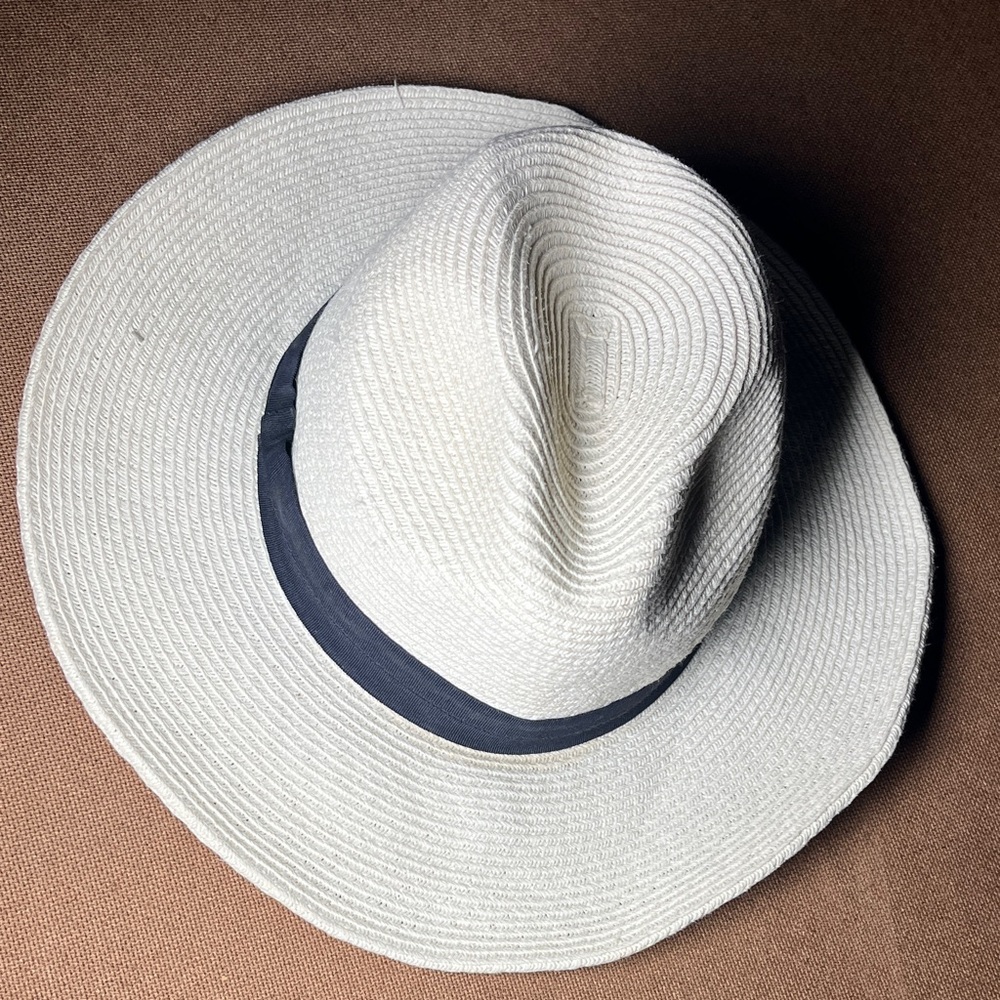 Scala White Wide Brim Hat with Black Band